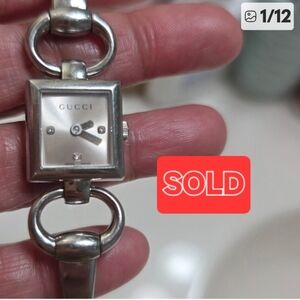 SOLD!Gucci Silver Women's Watch Small Size 15 FroM japan